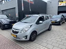 Grijs Gebruikt 2012 Chevrolet Spark LS Hatchback | € 1.999 (Eerlijke prijs)