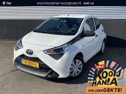 Wit, metallic lak Gebruikt 2018 Toyota Aygo Hatchback | € 9.399 (Goede deal)
