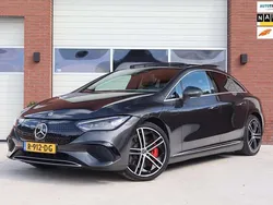 Grijs Gebruikt 2022 Mercedes EQE350 Luxury Sedan | € 45.995 (Goede deal)