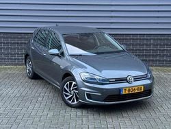 Grijs Gebruikt 2017 VW e-Golf Hatchback | € 13.950 (Iets duurder)