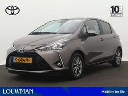 Grijs Gebruikt 2019 Toyota Yaris Hybrid Hatchback | € 18.945 (Eerlijke prijs)