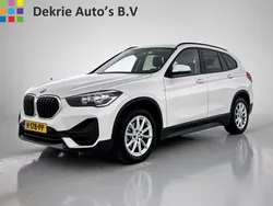 Wit, metallic lak Gebruikt 2020 BMW X1 Executive SUV | € 21.990 (Super prijs)