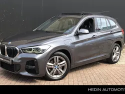 Zwart, metallic lak Gebruikt 2021 BMW X1 Executive SUV | € 33.945 (Iets duurder)