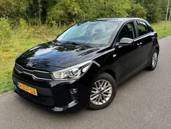 Zwart Gebruikt 2020 Kia Rio Hatchback | € 13.450 (Goede deal)
