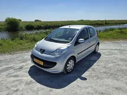 Zilver Gebruikt 2008 Peugeot 107 Hatchback | € 2.099 (Eerlijke prijs)