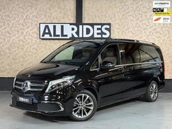 Zwart Gebruikt 2022 Mercedes V300 MPV | € 67.950 (Duur)