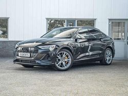Zwart, metallic lak Gebruikt 2022 Audi e-tron Sportback Advanced SUV | € 34.950 (Duur)