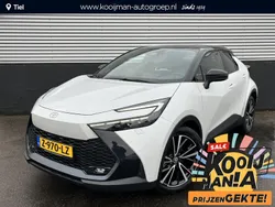 Wit Nieuw 2024 Toyota C-HR Executive SUV | € 39.900 (Goede deal)