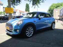 Blauw Gebruikt 2015 Mini Cooper Business Hatchback | € 11.685 (Eerlijke prijs)