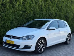 Wit Gebruikt 2017 VW Golf VII Hatchback | € 10.890 (Goede deal)