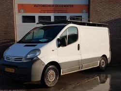 Wit Gebruikt 2003 Nissan Primastar MPV | € 2.399 (Eerlijke prijs)
