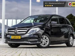 Zwart Gebruikt 2016 Mercedes B250e MPV | € 11.845 (Duur)