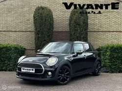 Zwart Gebruikt 2015 Mini Cooper Business Hatchback | € 9.995 (Goede deal)
