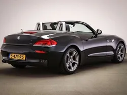 Zwart, metallic lak Gebruikt 2011 BMW Z4 Executive Cabriolet | € 23.900 (Eerlijke prijs)