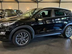 Zwart Gebruikt 2019 Hyundai Tucson Comfort SUV | € 21.950 (Eerlijke prijs)
