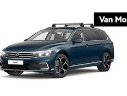 Blauw Gebruikt 2021 VW Passat Business Stationwagen | € 28.900 (Duur)