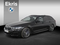 Zwart Gebruikt 2022 BMW 530e Comfort Edition Stationwagen | € 47.900 (Duur)