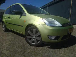 Groen Gebruikt 2005 Ford Fiesta Futura Hatchback | € 1.199 (Eerlijke prijs)