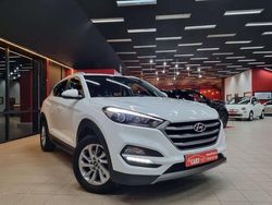 Wit Gebruikt 2015 Hyundai Tucson Intro Edition SUV | € 12.250 (Eerlijke prijs)