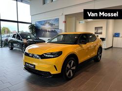 Geel Nieuw 2025 Ford Capri Extended Range SUV | € 43.252