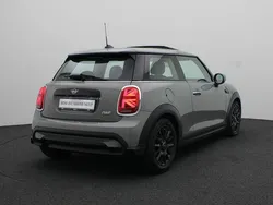 Grijs Gebruikt 2021 Mini ONE Hatchback | € 19.900 (Iets duurder)