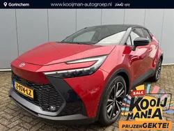 Rood Nieuw 2024 Toyota C-HR Executive SUV | € 43.900 (Duur)