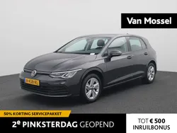 Grijs Gebruikt 2022 VW Golf VIII Life Hatchback | € 18.900 (Super prijs)