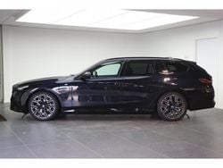 M carbonschwarz (donker zwart) Gebruikt 2025 BMW 530e Comfort Edition Stationwagen | € 72.950
