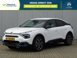 Wit Gebruikt 2022 Citroën e-C4 Shine Hatchback | € 19.894 (Eerlijke prijs)