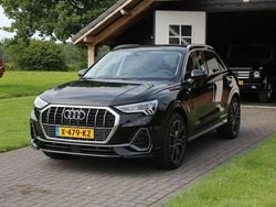 Zwart Gebruikt 2023 Audi Q3 S-Line SUV | € 35.900 (Super prijs)