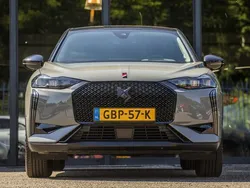 Grijs, metallic lak Gebruikt 2024 DS Automobiles DS3 Performance SUV | € 26.950 (Super prijs)