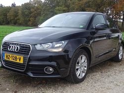 Zwart (metallic) Gebruikt 2012 Audi A1 Sportback Proline Hatchback | € 6.990