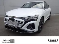 Wit Gebruikt 2023 Audi Q8 e-tron S-Line SUV | € 71.539 (Eerlijke prijs)