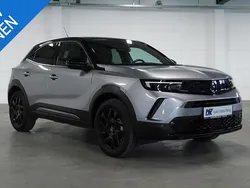 Grijs Gebruikt 2022 Opel Mokka GS Line SUV | € 22.950 (Eerlijke prijs)