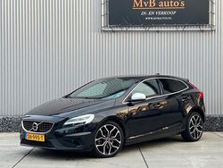 Zwart Gebruikt 2018 Volvo V40 Business Edition Stationwagen | € 12.750 (Goede deal)