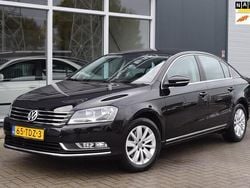 Zwart Gebruikt 2012 VW Passat Comfortline Sedan | € 5.999 (Eerlijke prijs)