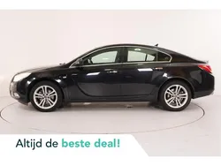 Zwart Gebruikt 2009 Opel Insignia Cosmo Hatchback | € 4.250 (Eerlijke prijs)