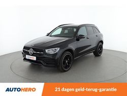Zwart (metallic) Gebruikt 2022 Mercedes GLC300e AMG line SUV | € 41.649 (Goede deal)