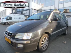 Zwart Gebruikt 2002 Mitsubishi Space Star Comfort Edition MPV | € 1.150 (Eerlijke prijs)