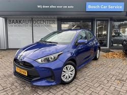 Blauw Gebruikt 2023 Toyota Yaris Active Hatchback | € 19.950 (Eerlijke prijs)