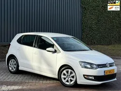 Wit Gebruikt 2010 VW Polo Comfortline Hatchback | € 4.750 (Eerlijke prijs)