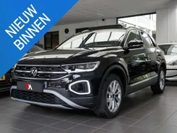 Overige Gebruikt 2022 VW T-Roc Style SUV | € 31.950 (Eerlijke prijs)