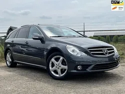 Grijs, metallic lak Gebruikt 2010 Mercedes R350 AMG MPV | € 11.950