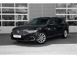 Zwart Gebruikt 2021 VW Passat Business Stationwagen | € 25.845 (Eerlijke prijs)