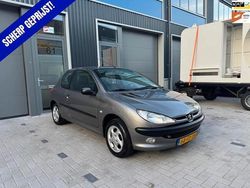 Gebruikt 2000 Peugeot 206 | € 995 (Iets duurder)