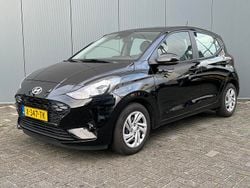 Zwart Gebruikt 2024 Hyundai i10 Comfort Hatchback | € 16.395 (Eerlijke prijs)