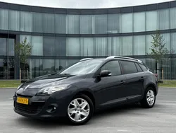 Grijs Gebruikt 2011 Renault Mégane GrandTour Stationwagen | € 3.880