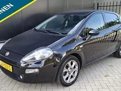 Zwart Gebruikt 2016 Fiat Punto Lounge Hatchback | € 6.450 (Eerlijke prijs)
