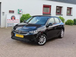 Zwart Gebruikt 2022 Opel Corsa Edition Hatchback | € 14.350 (Eerlijke prijs)