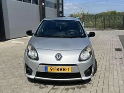 Grijs Gebruikt 2011 Renault Twingo Collection Hatchback | € 2.500 (Iets duurder)
